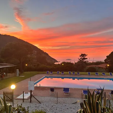 Altaluna Semesterbostad